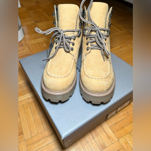 Vagabond Cosmo 2.0 Hiker - Picture 6 of 16